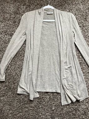 Versona Light Gray Open-Front Draped Cardigan